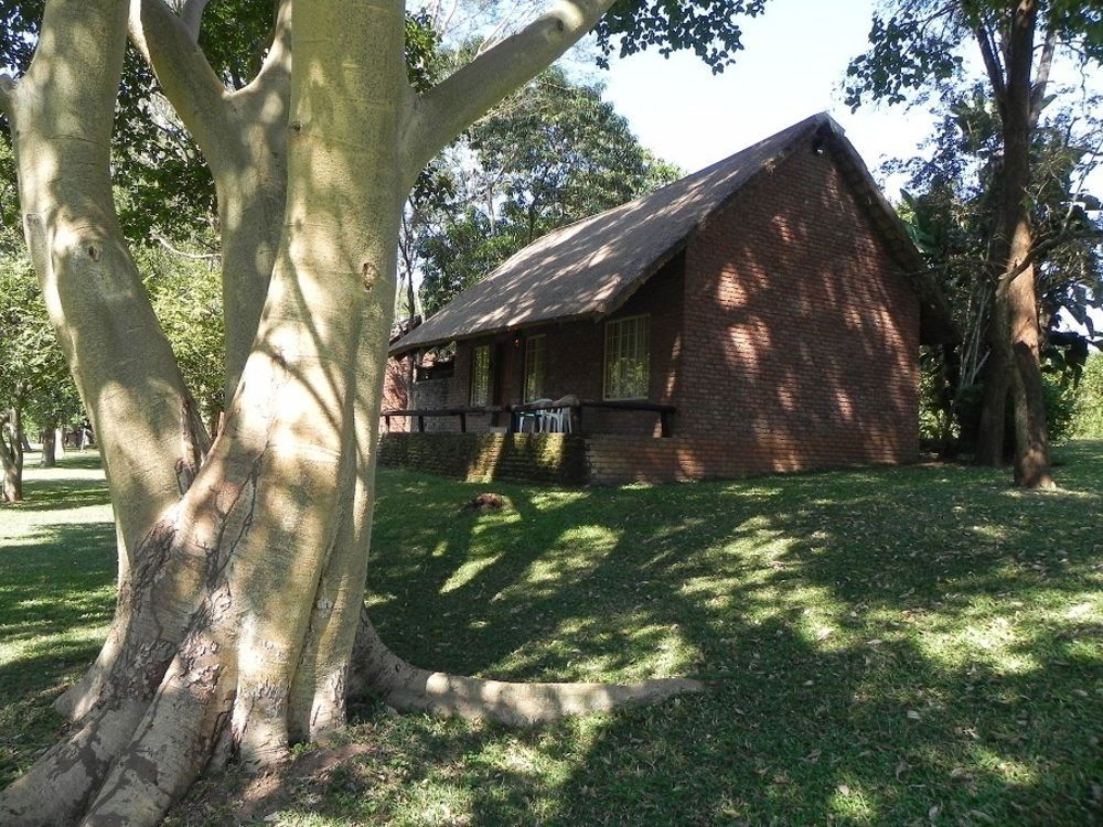 Kwambali Riverside Lodge Hazyview Exterior photo